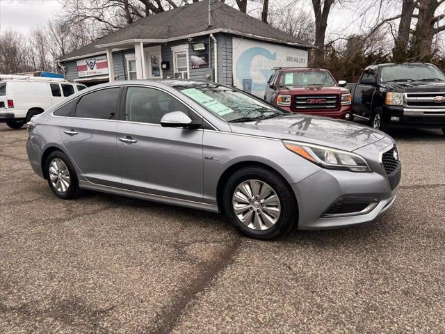 used 2016 Hyundai Sonata Hybrid car, priced at $11,500