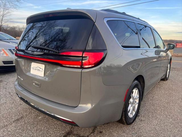 used 2022 Chrysler Pacifica car, priced at $18,500