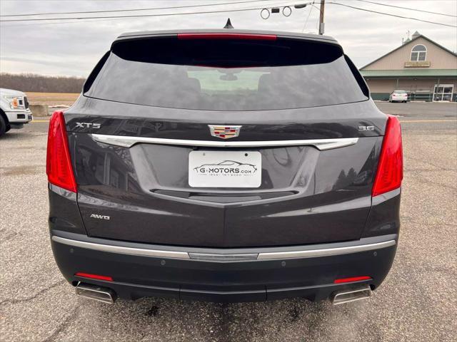 used 2018 Cadillac XT5 car, priced at $17,500