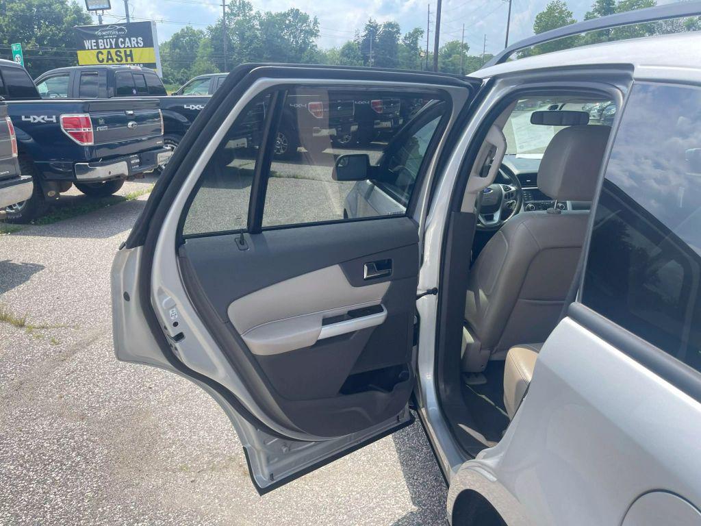used 2013 Ford Edge car, priced at $6,395