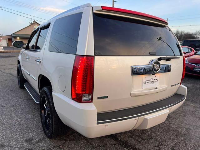 used 2012 Cadillac Escalade car, priced at $11,999