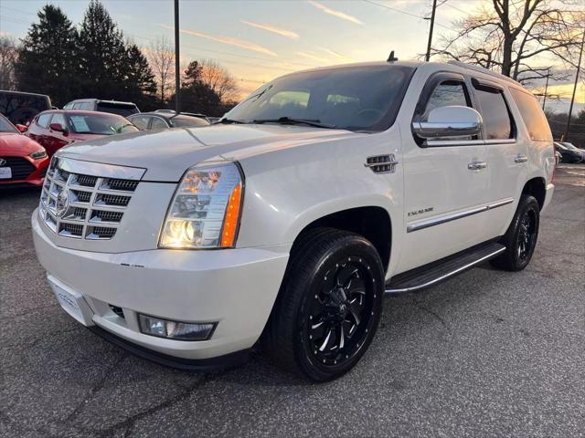 used 2012 Cadillac Escalade car, priced at $11,999