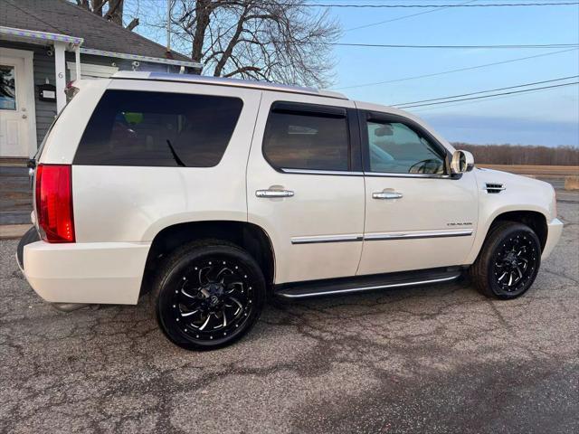 used 2012 Cadillac Escalade car, priced at $11,999