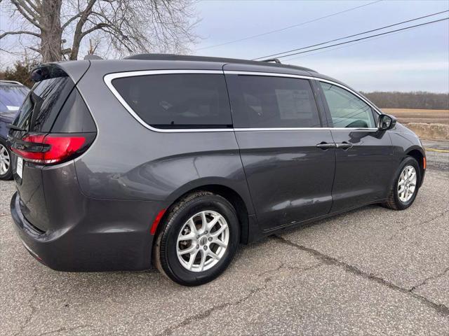 used 2022 Chrysler Pacifica car, priced at $18,500