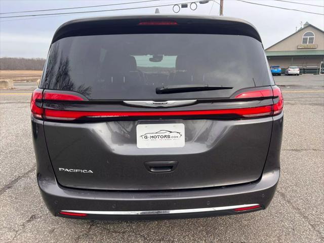 used 2022 Chrysler Pacifica car, priced at $18,500