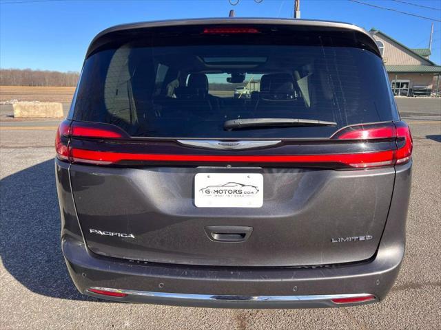 used 2022 Chrysler Pacifica car, priced at $18,999