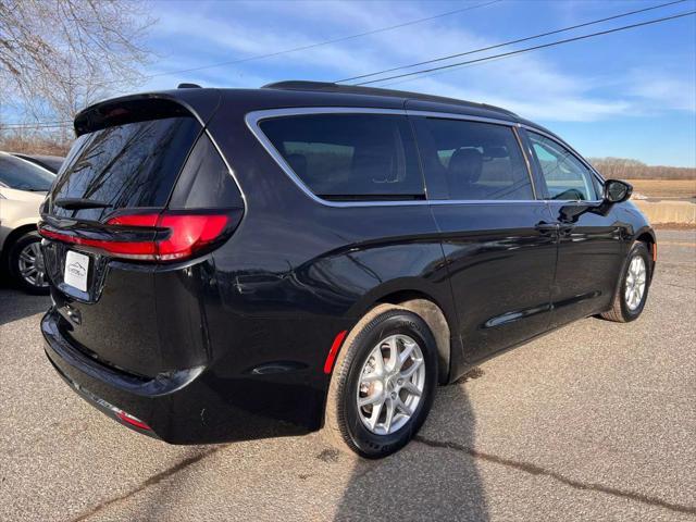 used 2022 Chrysler Pacifica car, priced at $18,500