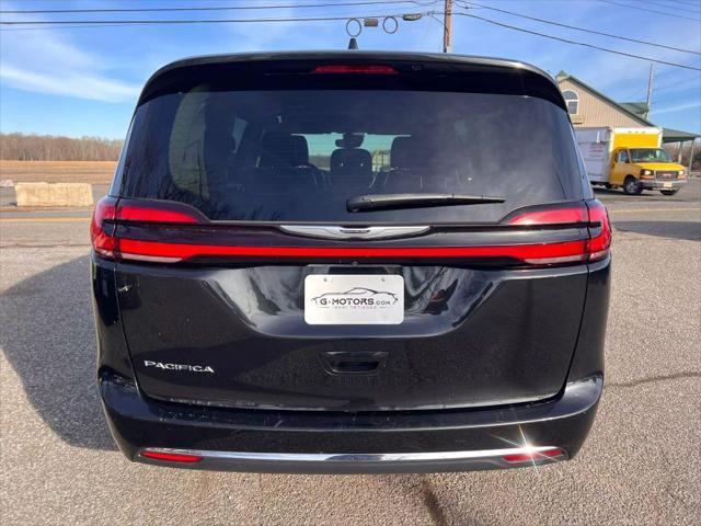 used 2022 Chrysler Pacifica car, priced at $18,500