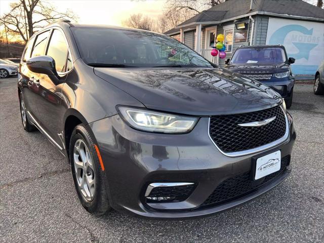 used 2022 Chrysler Pacifica car, priced at $19,500