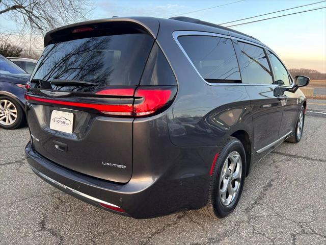 used 2022 Chrysler Pacifica car, priced at $19,500