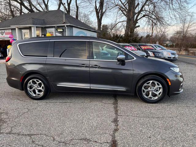 used 2022 Chrysler Pacifica car, priced at $19,500