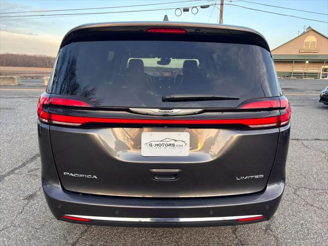 used 2022 Chrysler Pacifica car, priced at $19,500