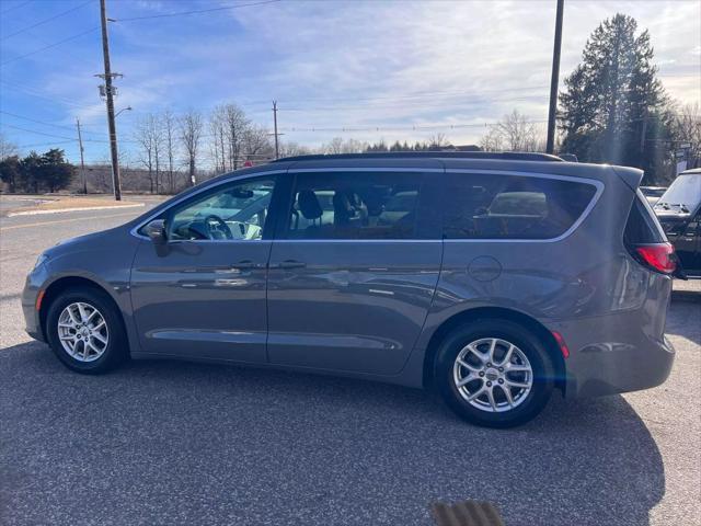 used 2022 Chrysler Pacifica car, priced at $17,999