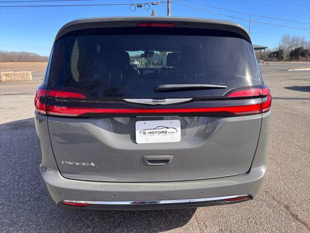 used 2022 Chrysler Pacifica car, priced at $17,999