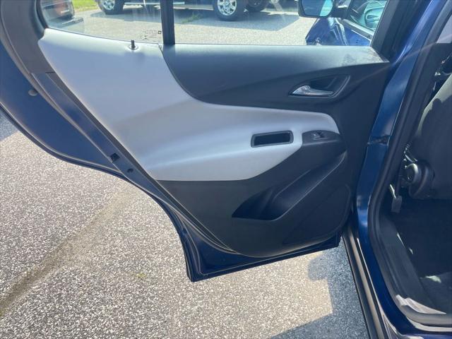 used 2022 Chevrolet Equinox car, priced at $11,695