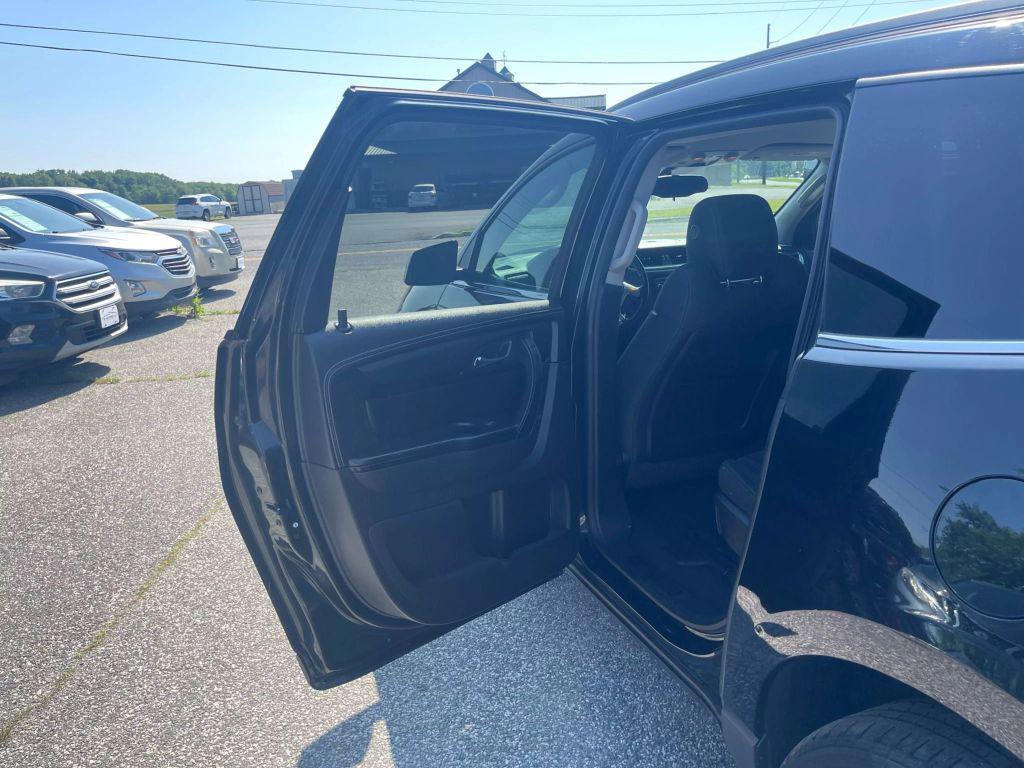 used 2016 Chevrolet Traverse car, priced at $8,695