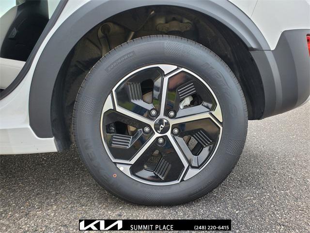 used 2024 Kia Niro car, priced at $27,977