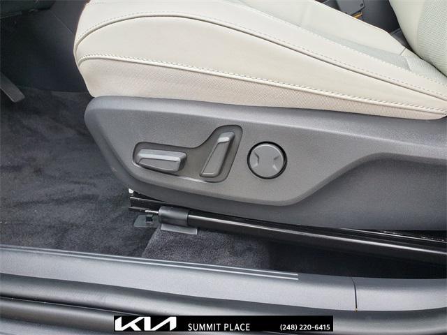 used 2024 Kia Niro car, priced at $27,977