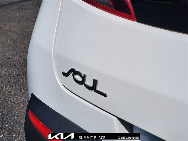 used 2022 Kia Soul car, priced at $17,777