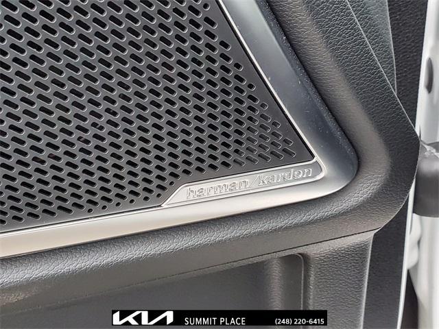 used 2024 Kia Telluride car, priced at $42,277