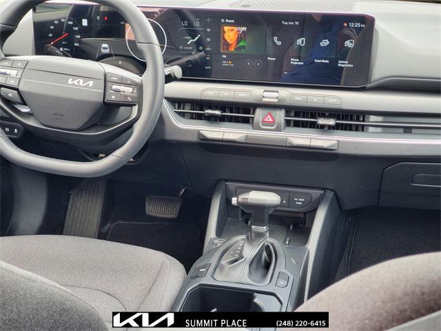 used 2025 Kia K4 car, priced at $23,477