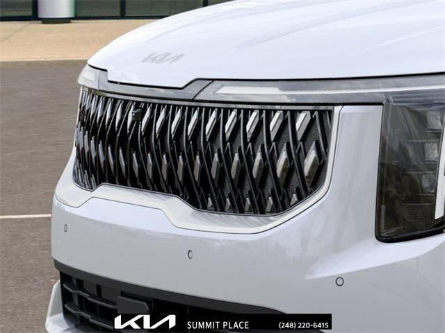 new 2025 Kia Carnival Hybrid car, priced at $45,270