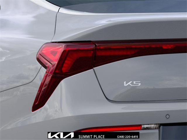 new 2025 Kia K5 car, priced at $30,175