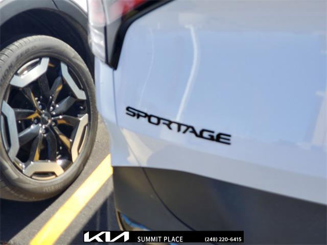 used 2025 Kia Sportage car, priced at $30,977