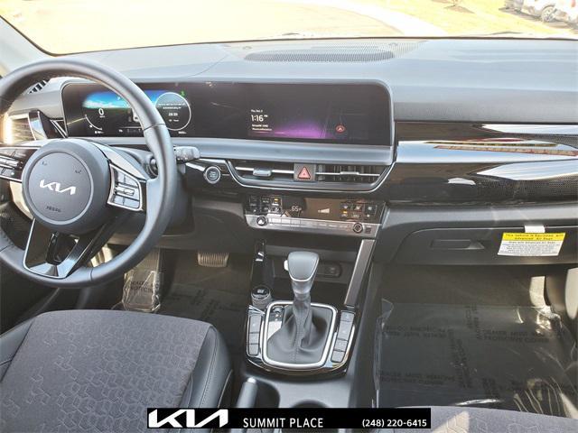 used 2025 Kia Seltos car, priced at $27,977