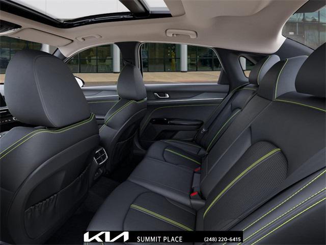new 2025 Kia K5 car, priced at $37,002
