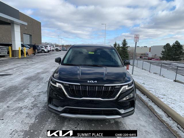 used 2024 Kia Carnival car, priced at $33,977