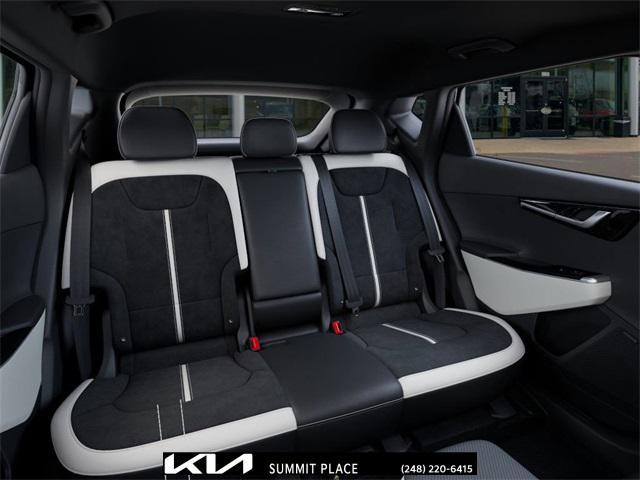 new 2025 Kia EV6 car, priced at $57,370