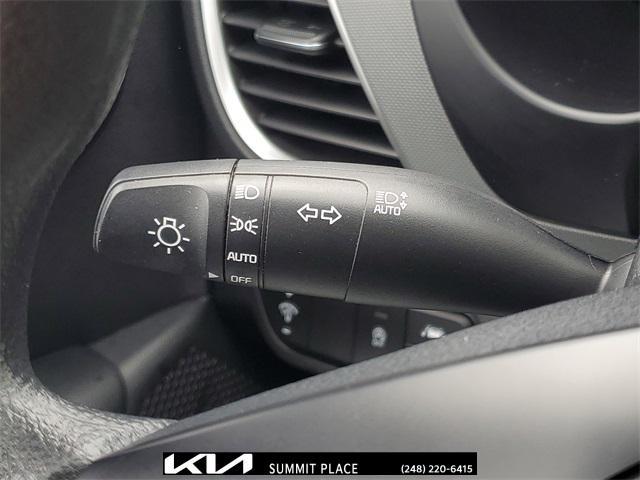 used 2023 Kia Seltos car, priced at $22,377