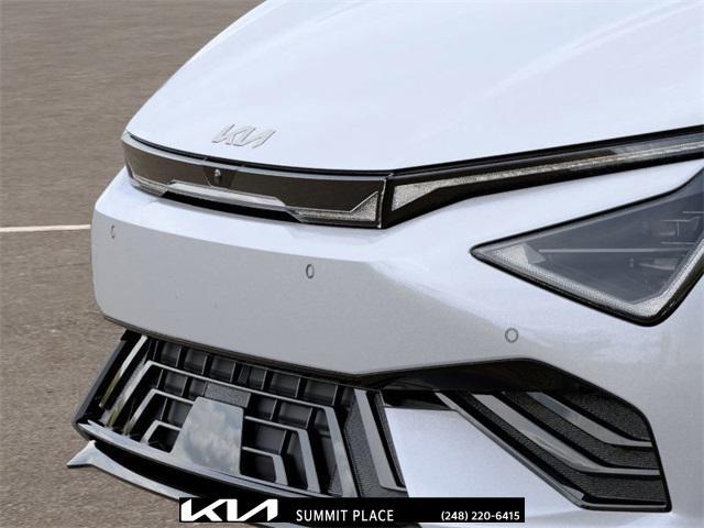 new 2025 Kia EV6 car, priced at $58,370