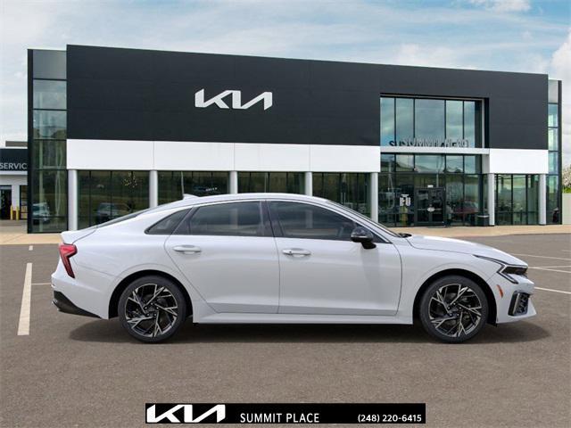 new 2025 Kia K5 car, priced at $29,592