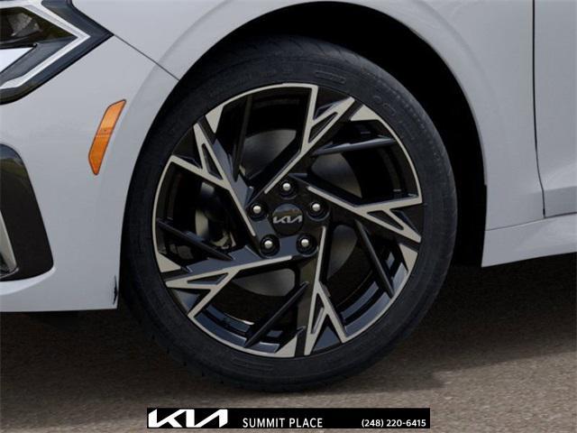 new 2025 Kia K5 car, priced at $32,004