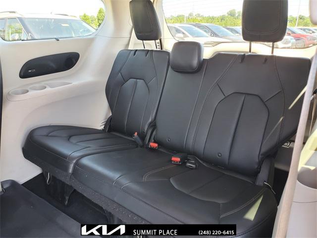 used 2018 Chrysler Pacifica car, priced at $17,577