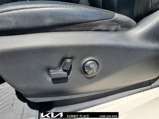 used 2018 Chrysler Pacifica car, priced at $17,577