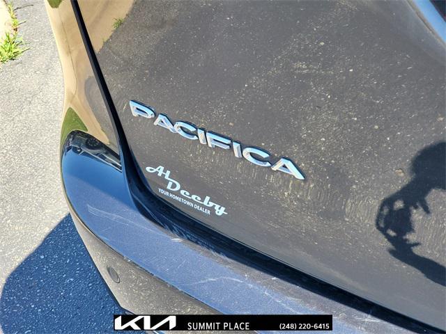 used 2018 Chrysler Pacifica car, priced at $17,577
