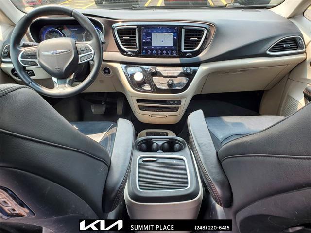 used 2018 Chrysler Pacifica car, priced at $17,477