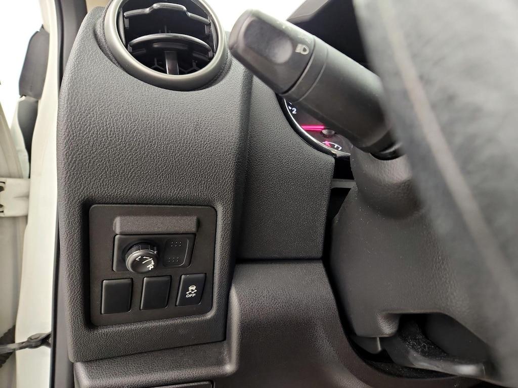 used 2015 Nissan Rogue Select car, priced at $13,998