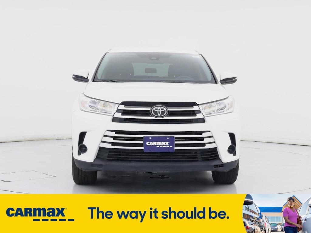 used 2019 Toyota Highlander car, priced at $24,998