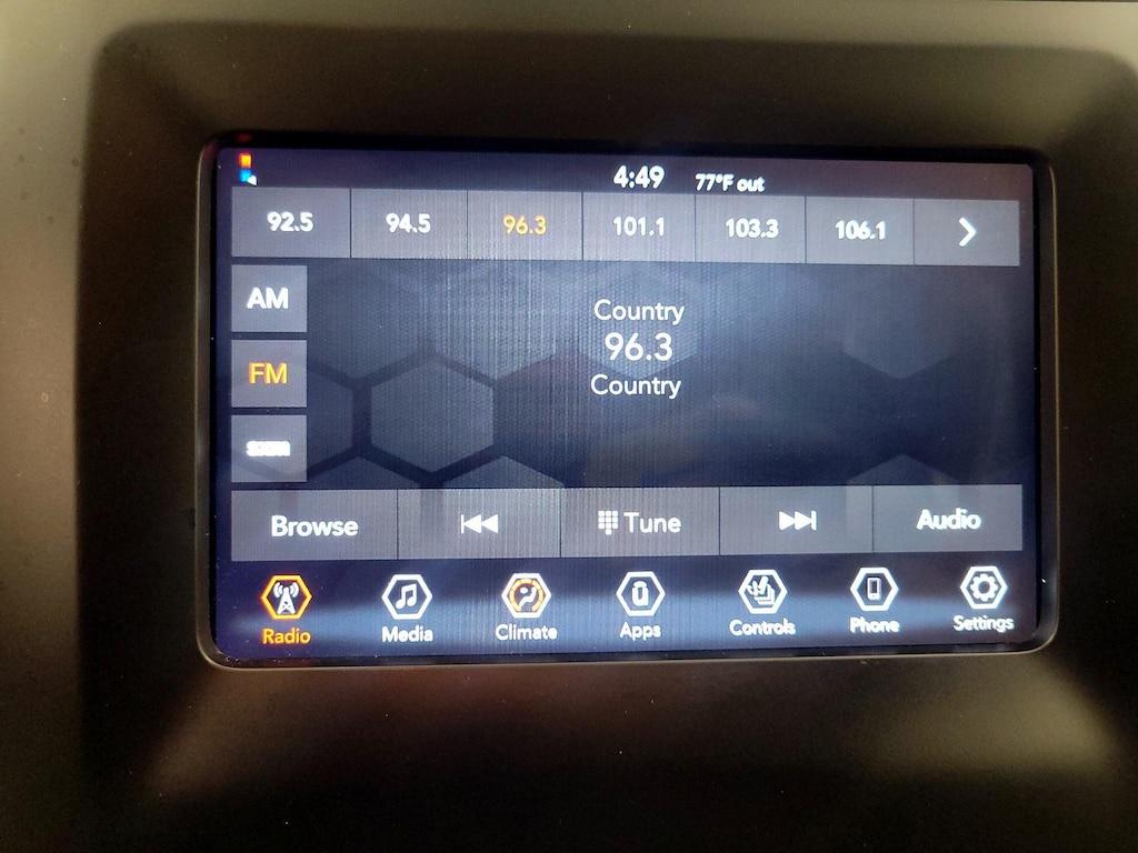 used 2020 Jeep Cherokee car, priced at $19,998