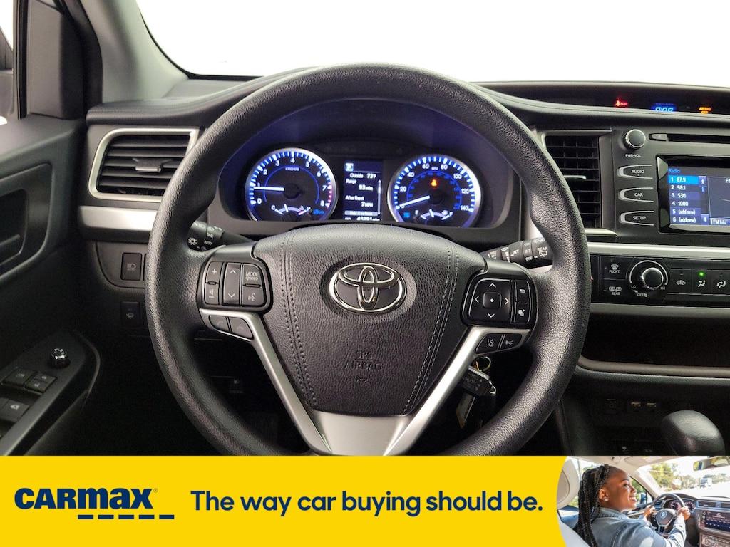 used 2019 Toyota Highlander car, priced at $25,998