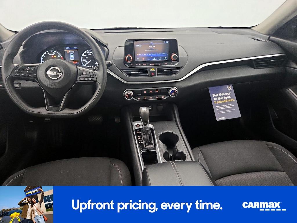 used 2023 Nissan Altima car, priced at $21,998