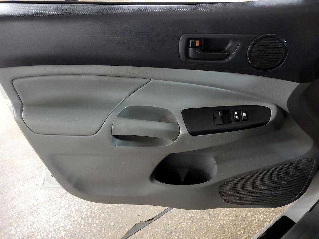 used 2013 Toyota Tacoma car, priced at $21,998
