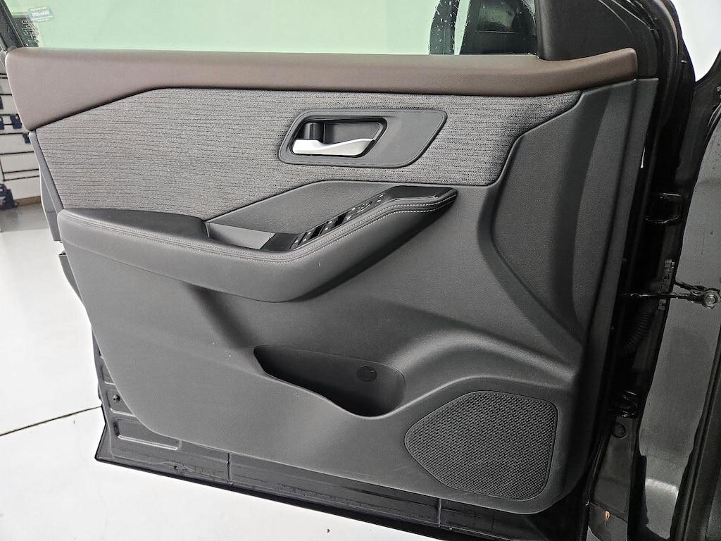 used 2022 Nissan Rogue car, priced at $22,998