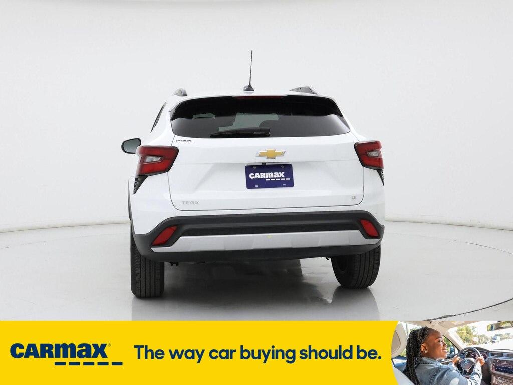 used 2024 Chevrolet Trax car, priced at $23,998
