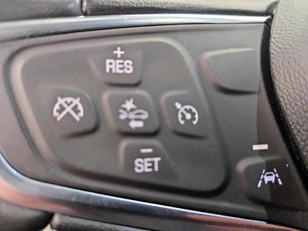 used 2022 Chevrolet Equinox car, priced at $22,998
