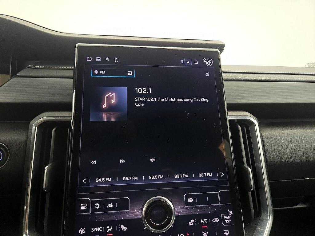 used 2025 GMC Acadia car, priced at $33,998